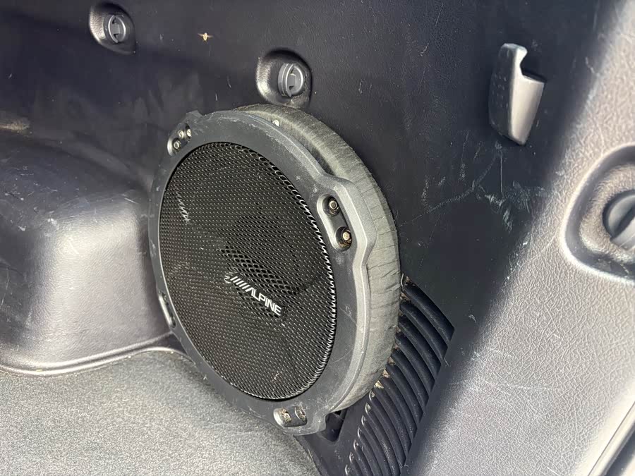 Haval H5 Class 2015 #12 Haval H5 Class 2015 car image #12