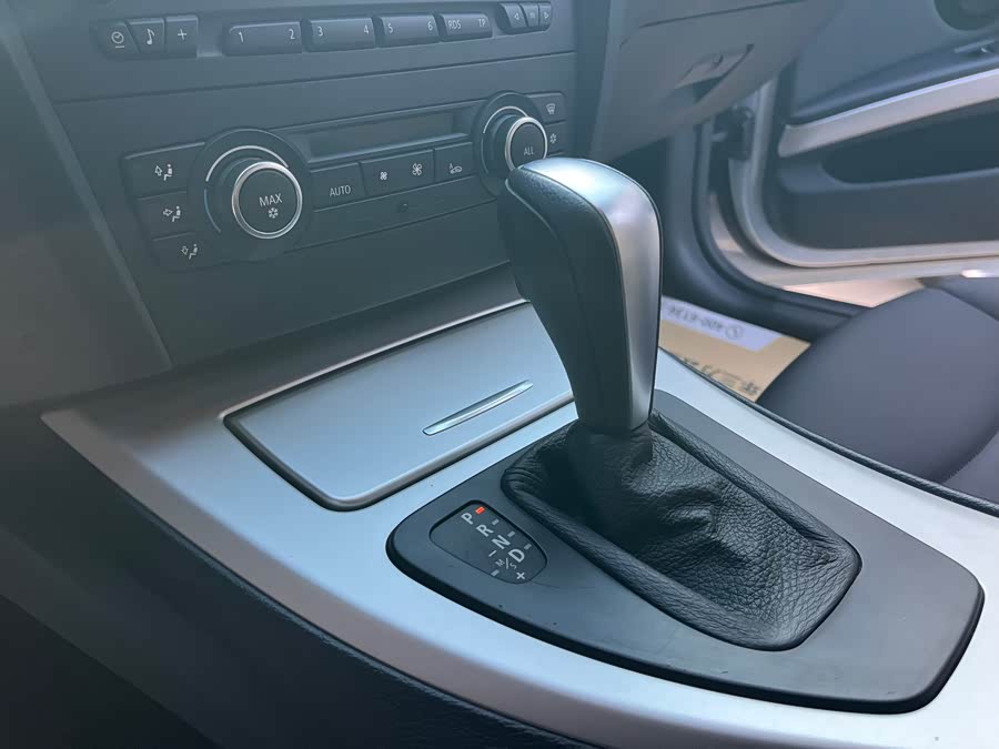 BMW 3 Series (Imported) 2011 #12 BMW 3 Series (Imported) 2011 car image #12