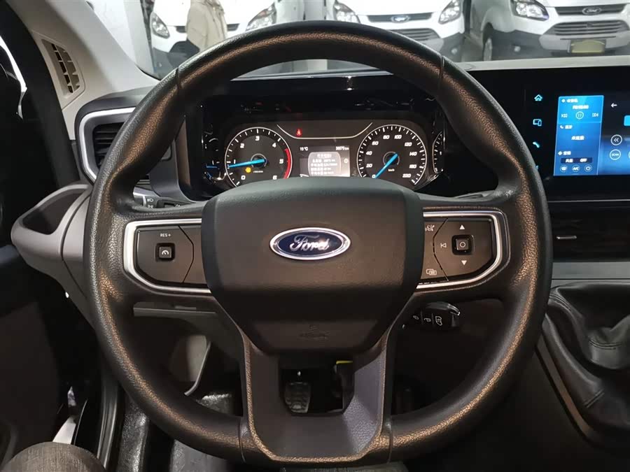 Ford Transit T8 2024 car image #12