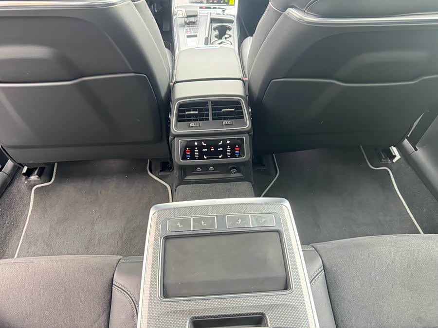 Audi A7L #12 Audi A7L imagem de carro #12