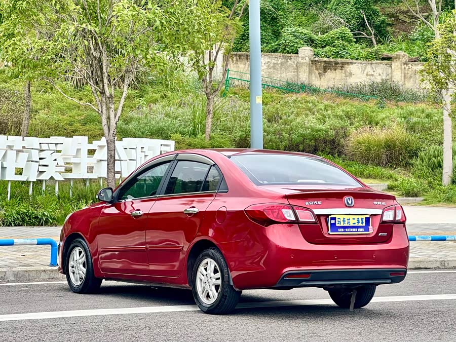 Changan Alsvin V5 2014 car image #12