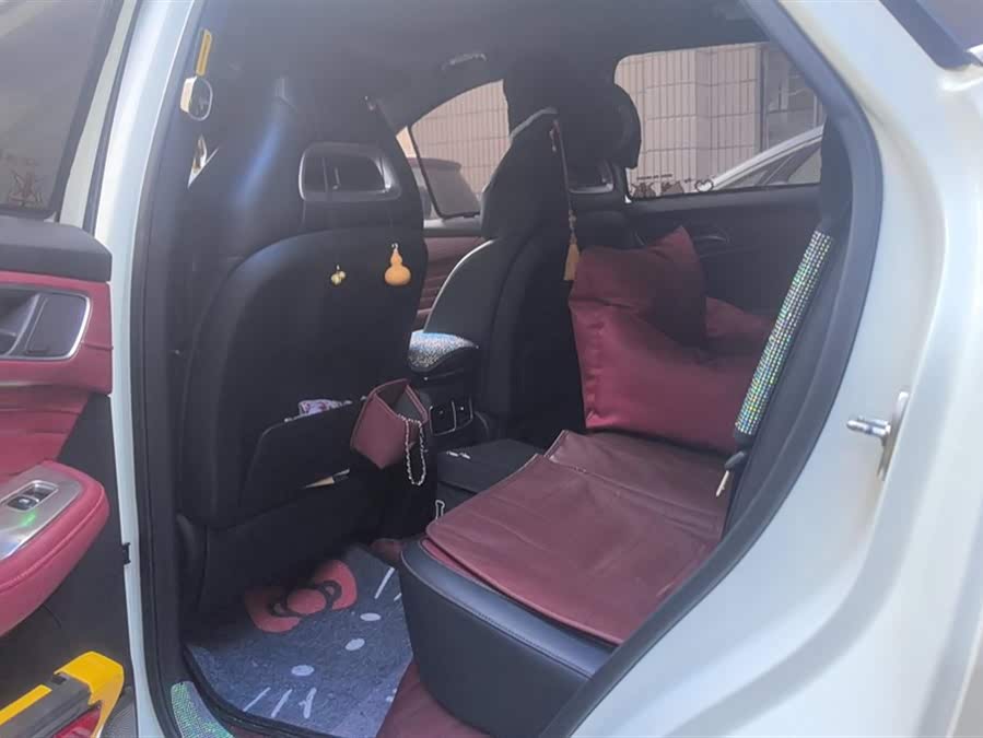 MG HS 2020 car image #12