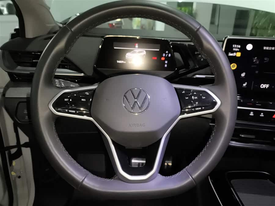 Volkswagen ID.6 X 2023 car image #12