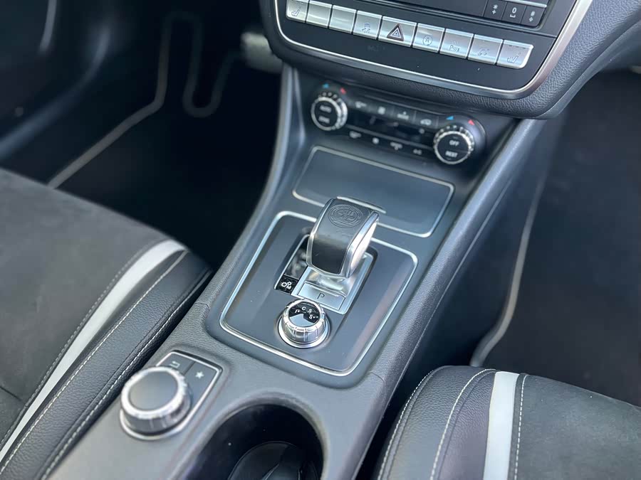 Mercedes-Benz CLA AMG 2018 #12 Mercedes-Benz CLA AMG 2018 car image #12