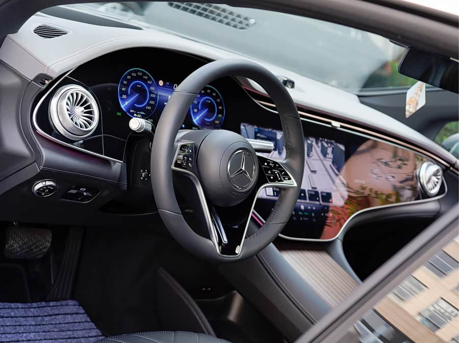 Mercedes-Benz EQS Class 2024 #12 Mercedes-Benz EQS Class 2024 car image #12