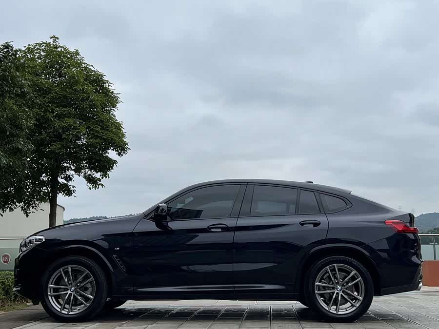 BMW X4 2018 صورة سيارة #12