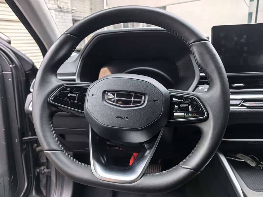 GEELY 2022 car image #12