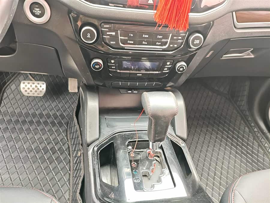 GEELY GX7 2015 изображение автомобиля #12