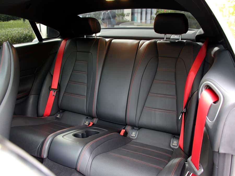 Mercedes-Benz E AMG 2020 صورة سيارة #12