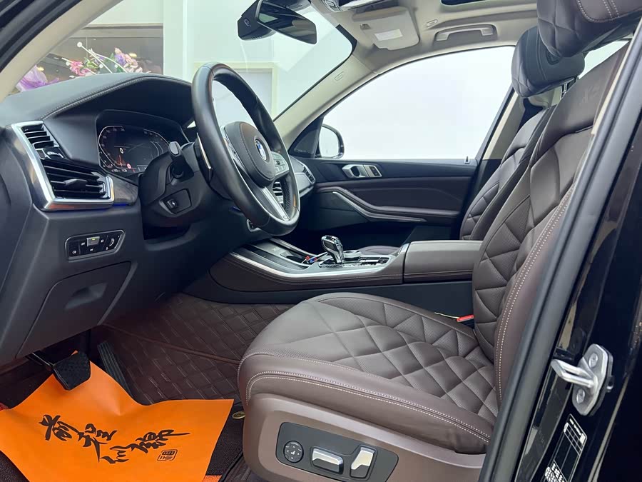 BMW X5 2022 صورة سيارة #12