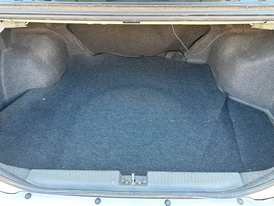 Soueast V3 Lingyue 2016 car image #12