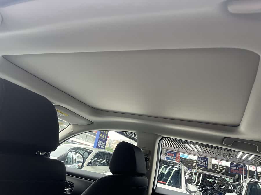 Honda HR-V 2023 #12 Honda HR-V 2023 car image #12