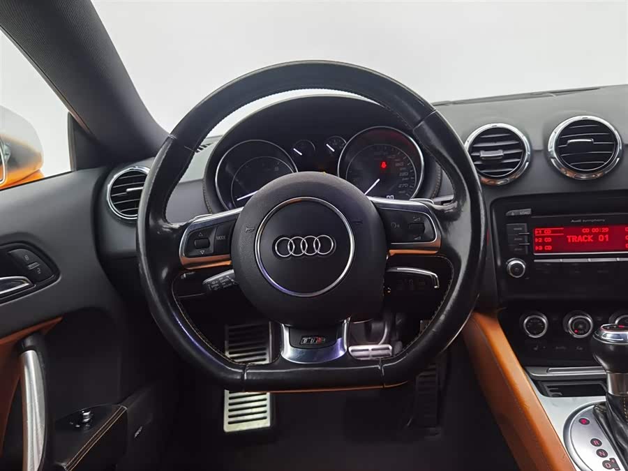 Audi TTS 2011 #12 Audi TTS 2011 car image #12