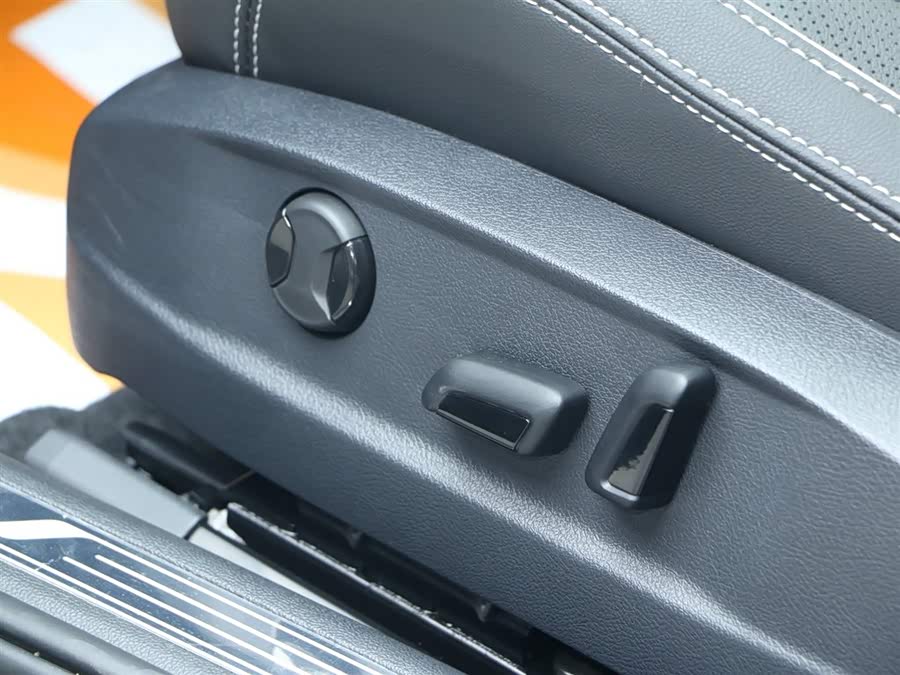 Volkswagen Magotan GTE 2023 car image #12