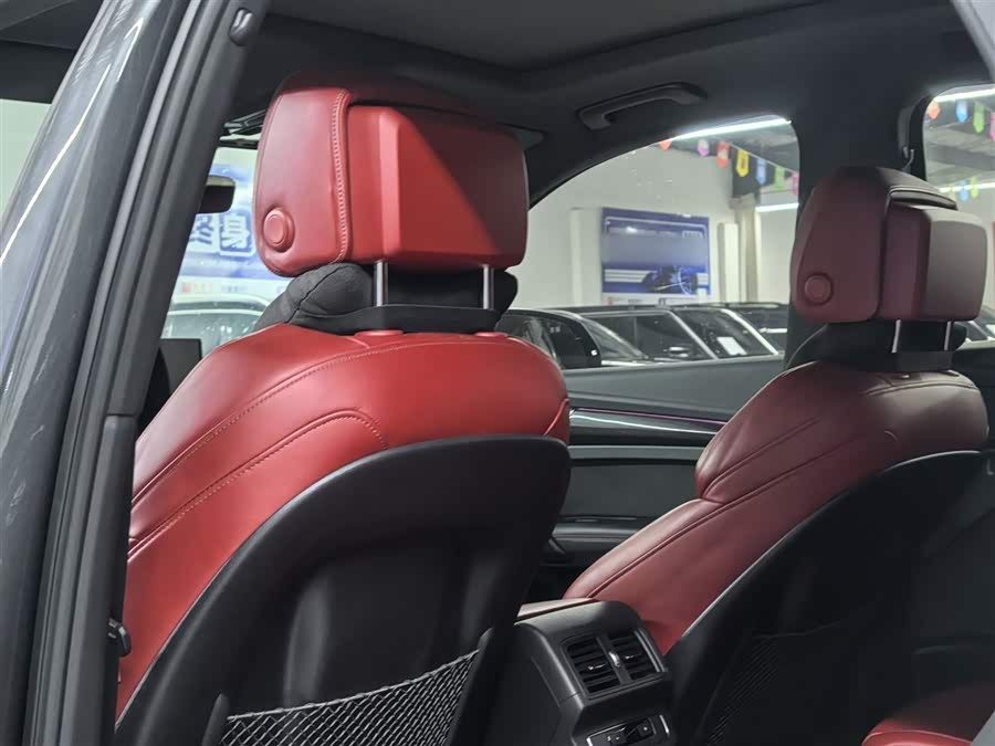 Audi SQ5 2022 imagen de coche #12