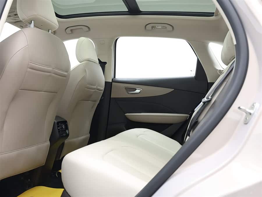 MG ES5 2024 imagen de coche #12