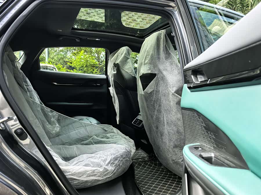 Changan UNI-V iDD 2025 #12 Changan UNI-V iDD 2025 car image #12