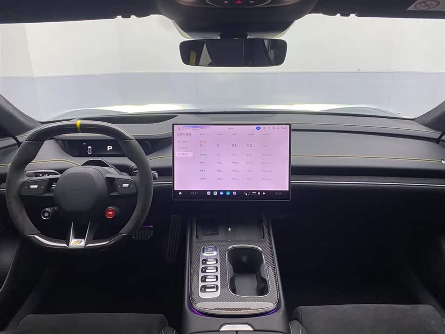 MI SU7 Ultra 2025 car image #12