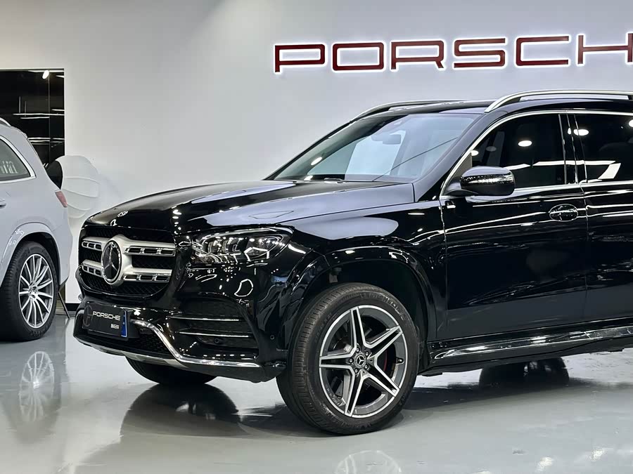 Mercedes-Benz GLS Class 2021 car image #12