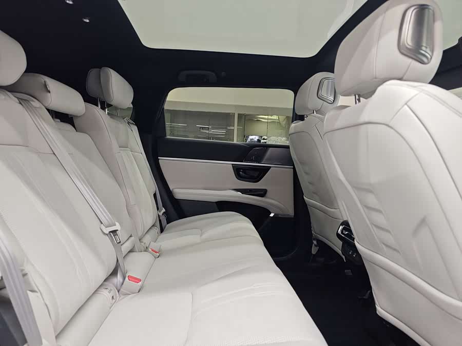 Honda S7 2025 car image #12