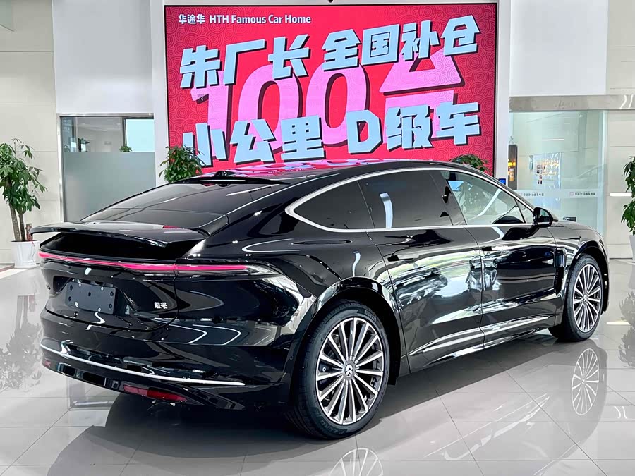 蔚来 蔚来ET9 2025 汽车图片 #12