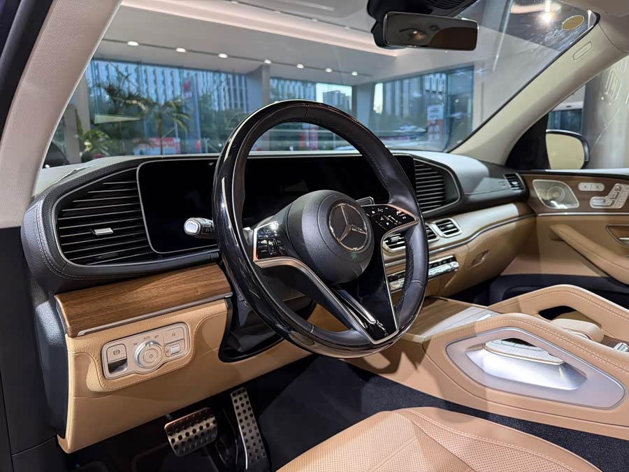 Mercedes-Benz GLS Class 2023 #12 Mercedes-Benz GLS Class 2023 car image #12