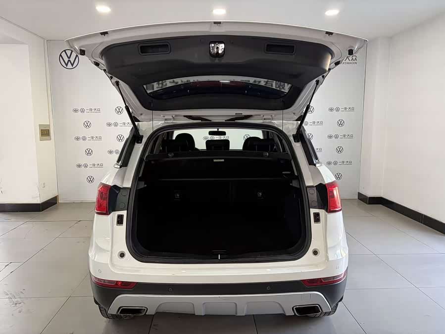 Haval H6 Coupe 2016 immagine di auto #12