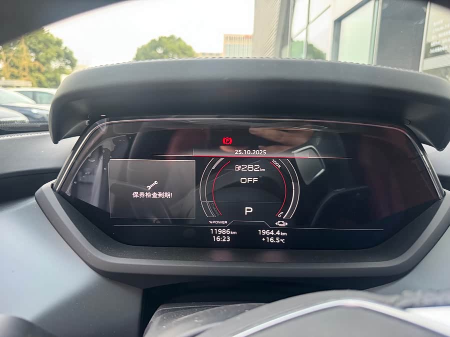 Audi e-tron GT 2024 image de voiture #12