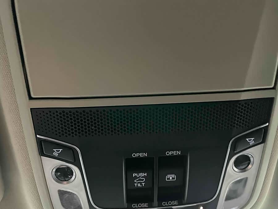 Honda CR-V 2021 car image #12
