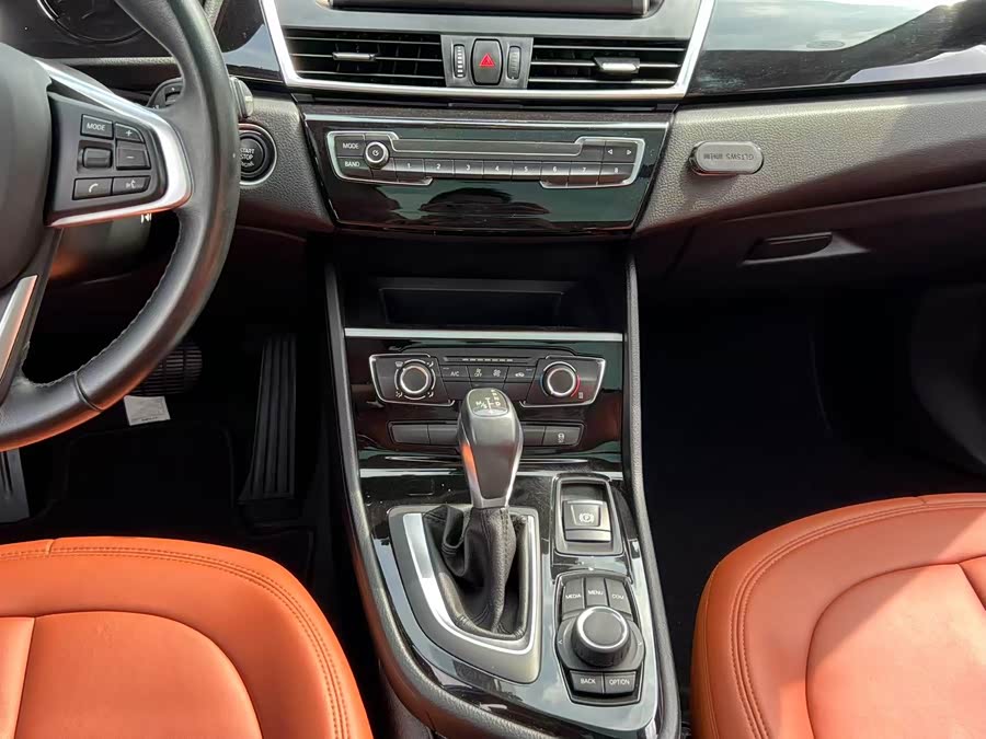 BMW 2 Series Tourer 2019 #12 BMW 2 Series Tourer 2019 car image #12