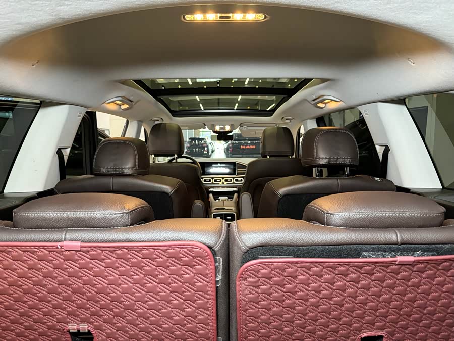 Mercedes-Benz GLS Class 2021 car image #12