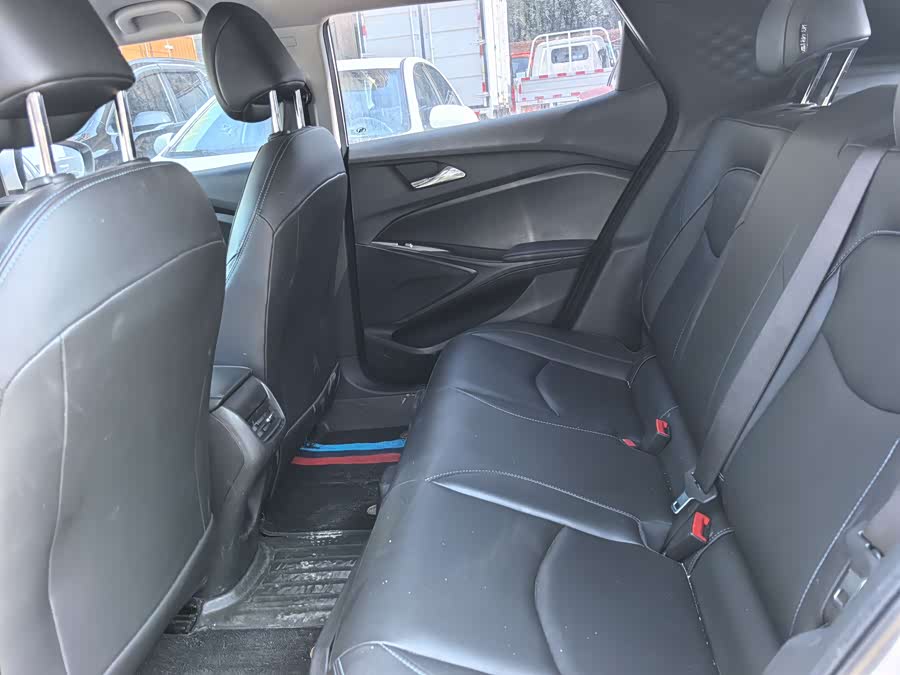 Chevrolet Charm 2022 car image #12