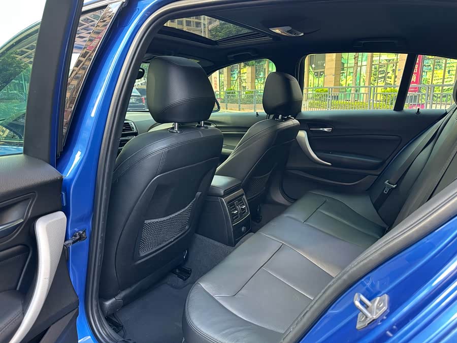 BMW 1 Series (Imported) 2017 car image #12