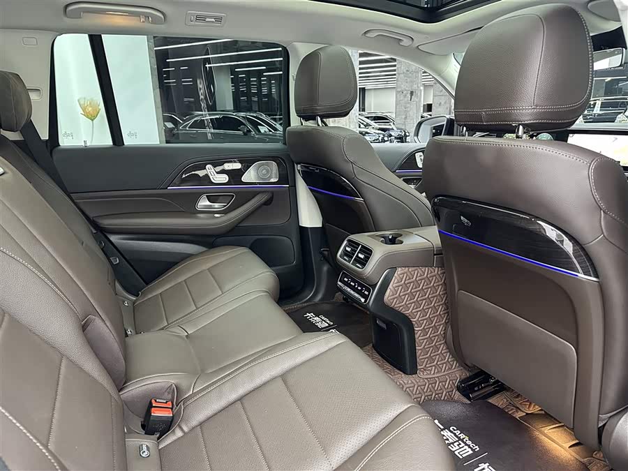 Mercedes-Benz GLS Class 2023 #12 Mercedes-Benz GLS Class 2023 car image #12