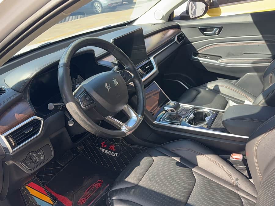 HongQi E-HS3 2019 car image #12