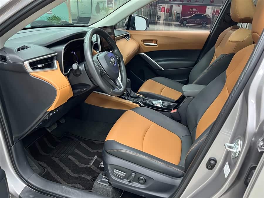 Toyota Corolla Cross 2022 immagine di auto #12