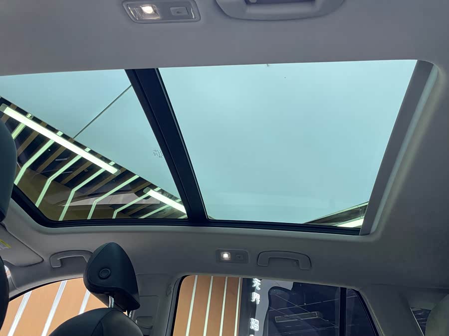 Volkswagen Tayron GTE 2023 #12 Volkswagen Tayron GTE 2023 car image #12