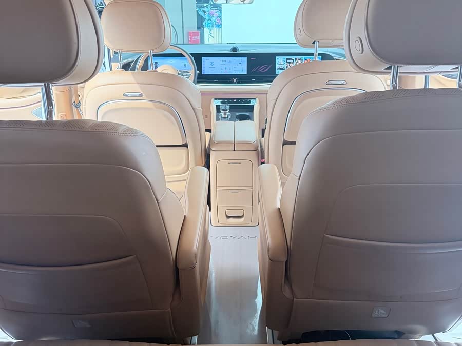 岚图汽车 岚图梦想家 2022 汽车图片 #12