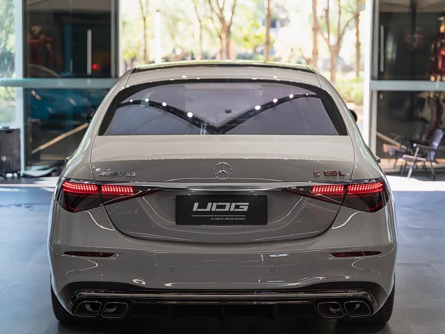 Mercedes-Benz S AMG New Energy 2024 صورة سيارة #12