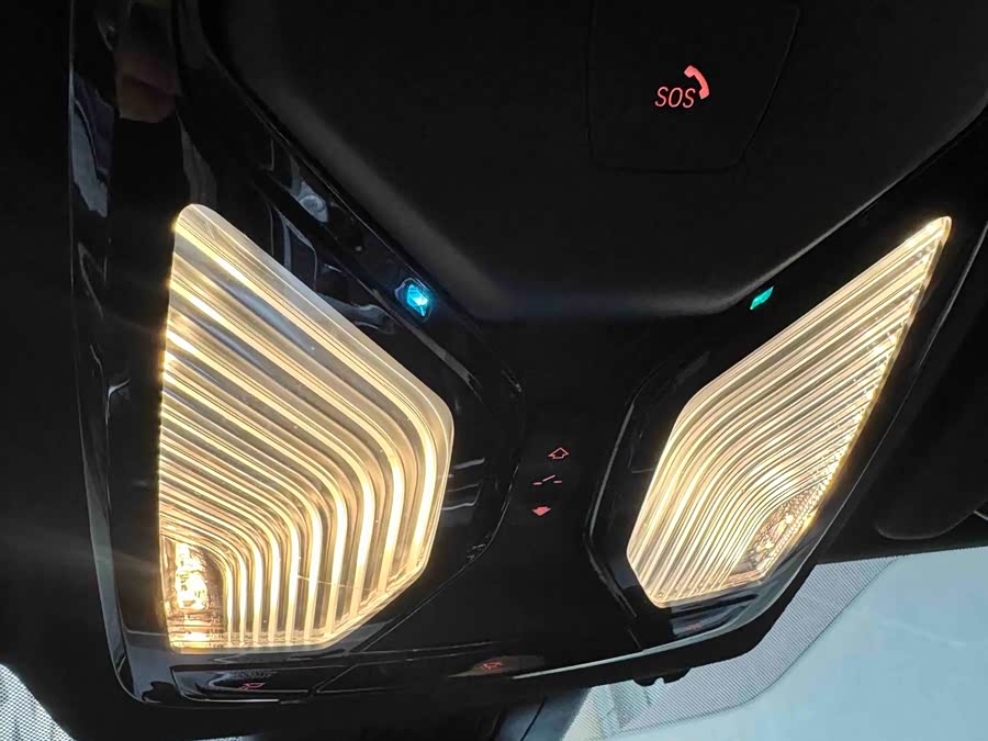 BMW M240i 2023 immagine di auto #12