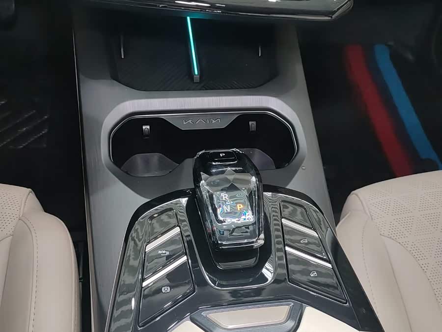 Kaiyi Kunlun New Energy 2025 car image #12