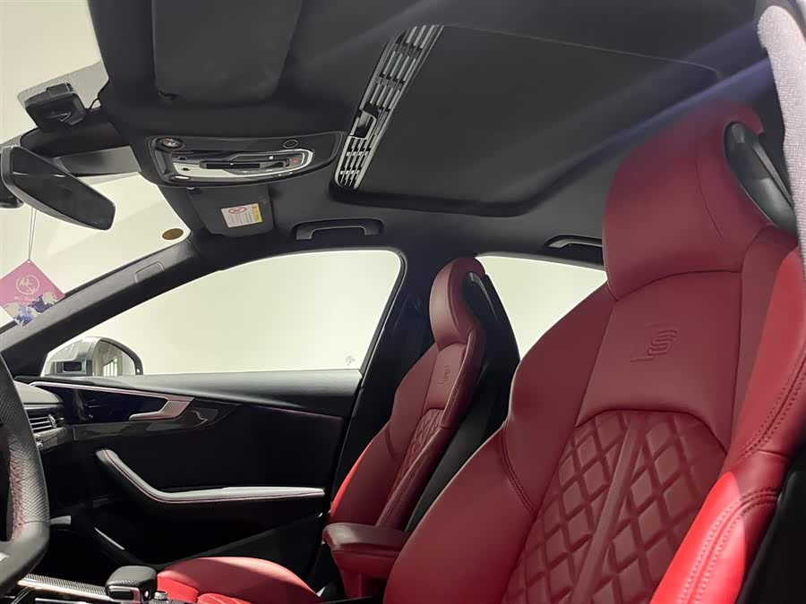 Audi S4 2023 صورة سيارة #12