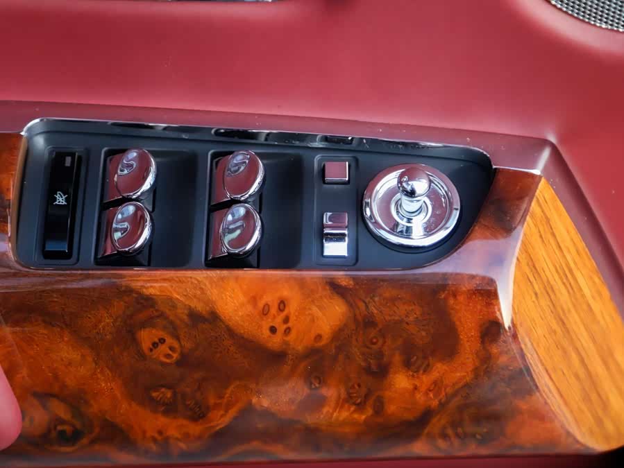 劳斯莱斯 幻影 2013 #12 劳斯莱斯 幻影 2013 汽车图片 #12