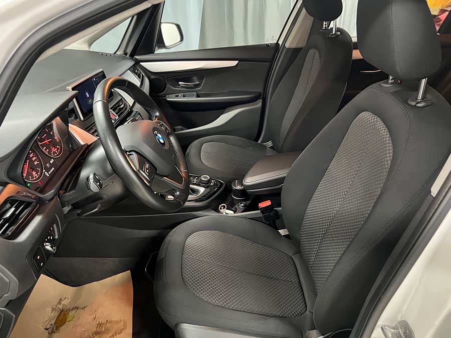 BMW 2 Series Tourer 2018 #12 BMW 2 Series Tourer 2018 car image #12