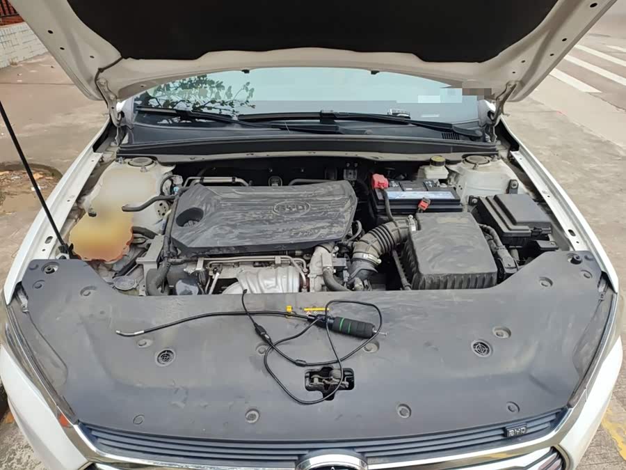 BYD Qin Pro 2020 immagine di auto #12