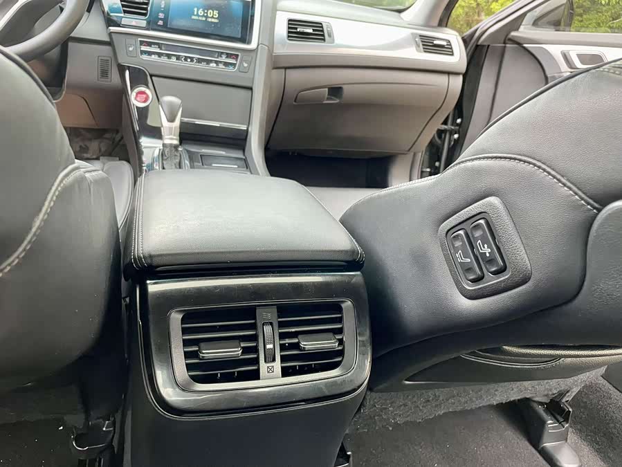 Honda Spirior 2017 car image #12