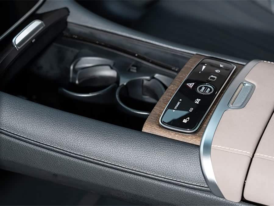 Mercedes-Benz EQS Class 2022 immagine di auto #12