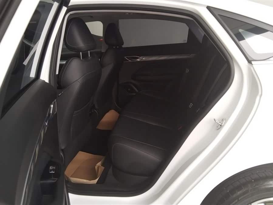 GEELY Emgrand L HiP 2023 car image #12