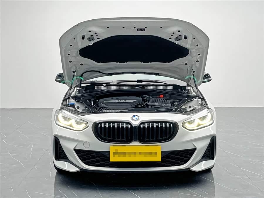 BMW 1 Series 2023 #12 BMW 1 Series 2023 car image #12