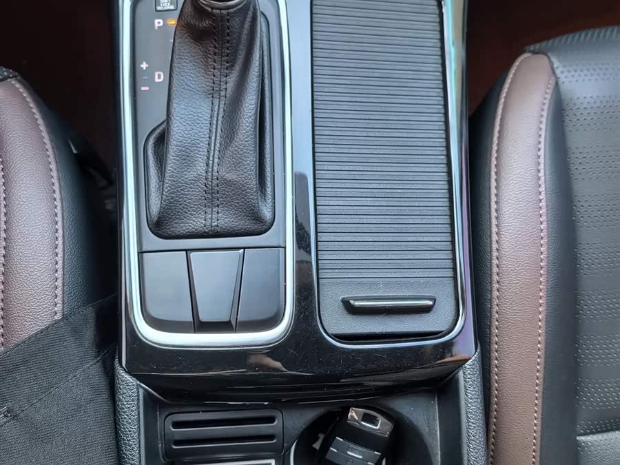 Kia K5 2019 imagen de coche #12